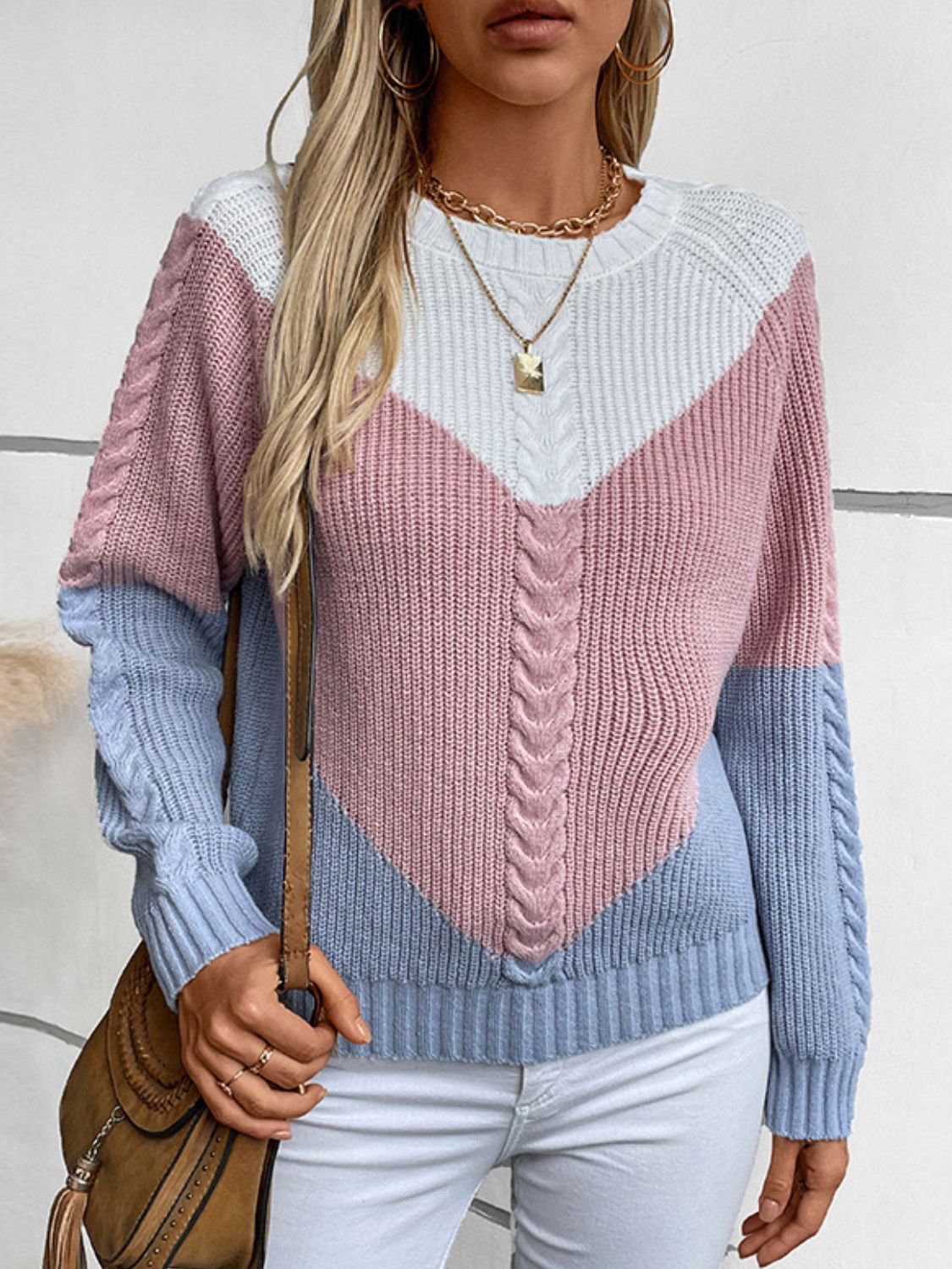 Color Block Round Neck Long Sleeve Sweater
