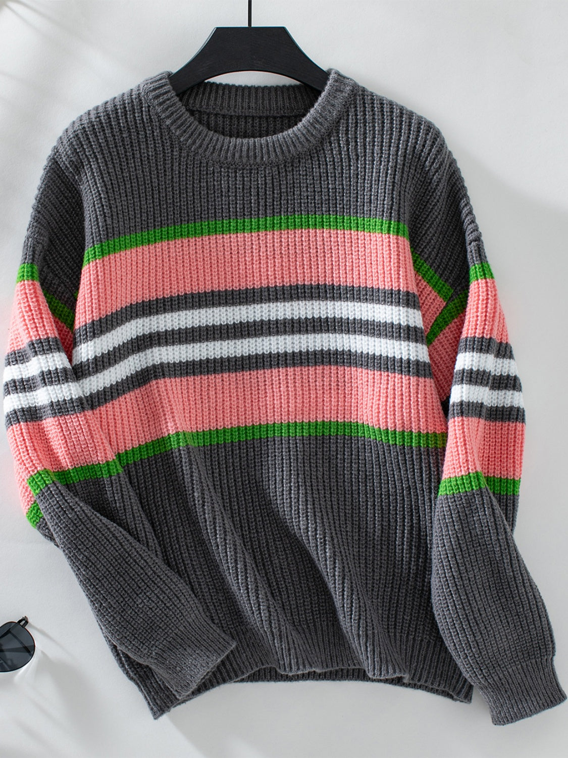 Contrast Stripes Round Neck Long Sleeve Sweater
